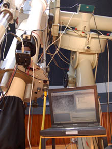 CCD kamera s počítačem při pozorování sluneční chromosféry